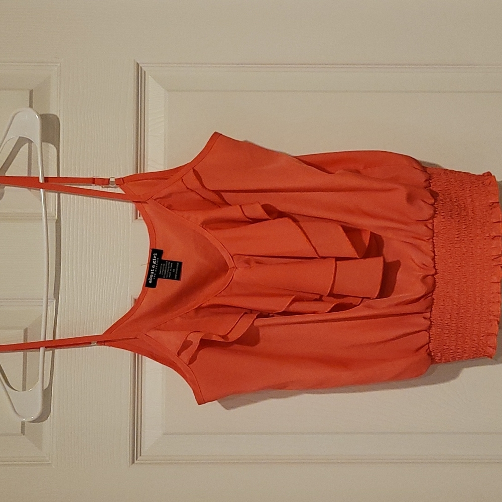 About a girl coral tank size M